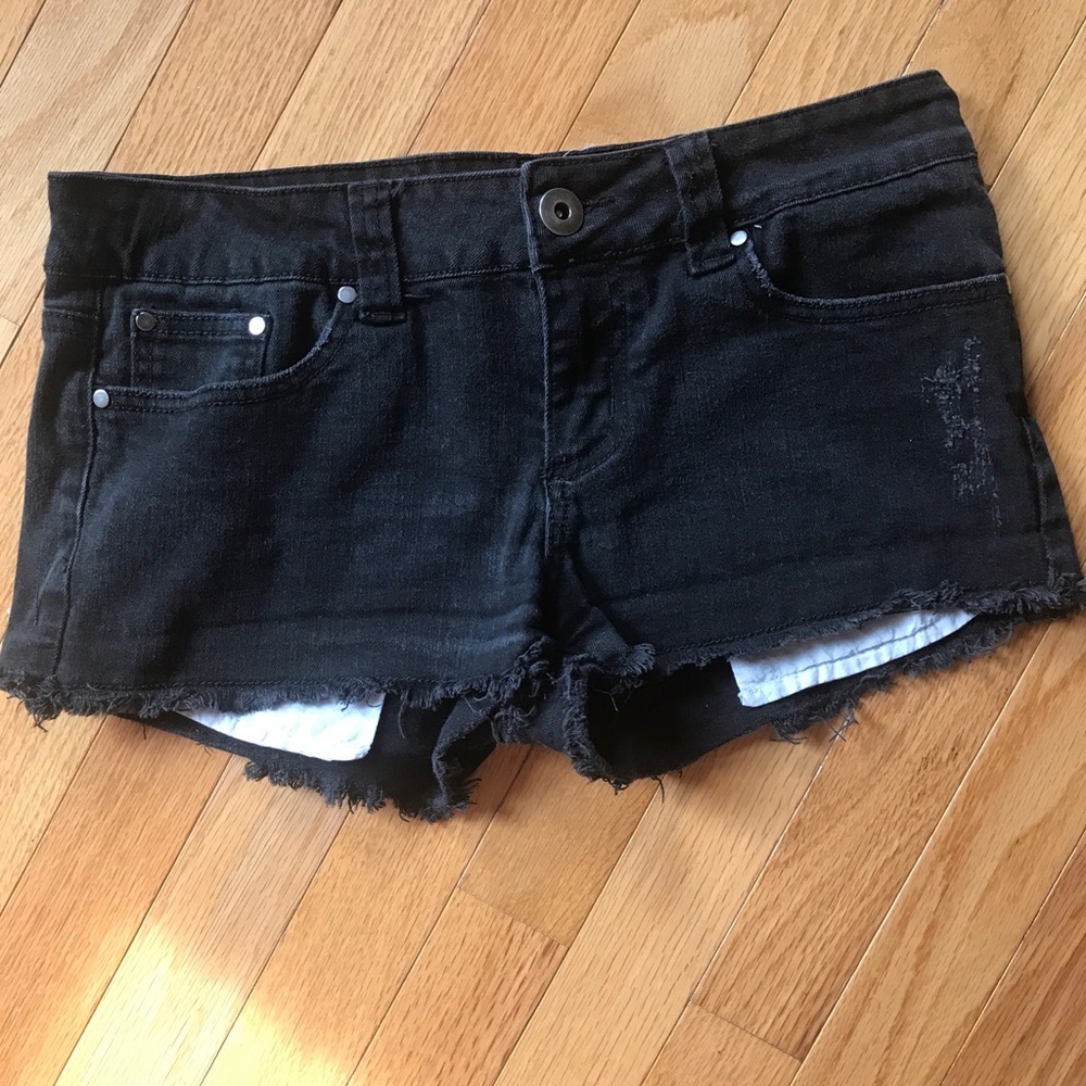 2 Forever 21 shorts - Picture 2 of 7